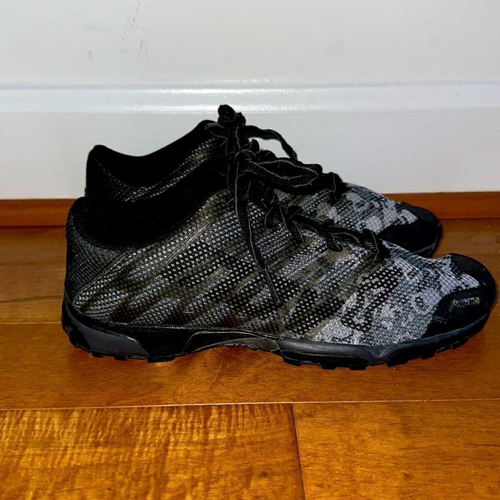 INOV 8 F-Lite 240 Camo Athletic Shoes Sz 7